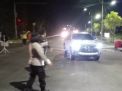 Bersama Instansi Samping Polsek Asemrowo Terus Lakukan Penyekatan Cegah Masyarakat Mudik Lebaran