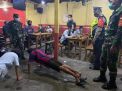 Polsek Krembangan & Koramil Sambang Warkop, Lakukan Penertiban Masker