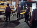 Polsek Asemrowo Bersama Linmas Lakukan Operasi Jam Malam di Warkop & Angkringan