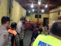 Polsek Krembangan Terus Lakukan Operasi Pemberlakuan Jam Malam & Penertiban Masker di Warung-Warung