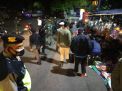 Polsek Pabean Cantikan Gelar Operasi PPKM Darurat di Jalan KH Mas Mansyur