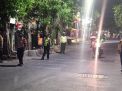Polsek Asemrowo Lakukan Operasi Penertiban Masker Bareng Linmas & Satpol PP