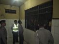 Polsek Kenjeran Cek Tahanan Rutin Pagi & Malam