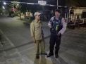 Pantau Keamanan di Pemukiman, Satsabhara Polres Tanjung Perak Lakukan Patroli Rutin