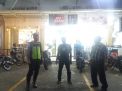Polsek Pabean Cantikan Gelar Patroli Malam di Mini Market, Antisipasi Kriminalitas