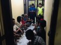 Pantau Kesehatan Para Tahanan, Polsek Pabean Cantikan Lakukan Pengecekan Malam Hari