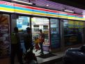 Polsek Semampir Gelar Patroli Malam di Mini Market, Antisipasi Kriminalitas