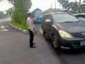 Unit Lantas Polsek Asemrowo Lakukan Pengaturan Pagi, Cegah Kemacetan