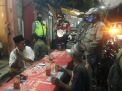 Cegah Cluster Baru Covid-19, Polsek Asemrowo Berikan Himbauan ke Warung & Toko