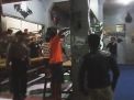 Polsek Asemrowo Lakukan Operasi Jam Malam Bareng Instansi Samping di Warung-Warung