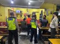 Polsek Krembangan Lakukan Operasi Pemberlakuan Jam Malam, Sasar Warkop-Warkop