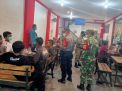 Polsek Semampir Lakukan Operasi Jam Malam & Penertiban Masker di Warung & Toko