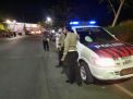 Personil Polsek Kenjeran Bubarkan Kerumunan di Taman Suroboyo Dalam Rangka Penerapan Pemberlakuan PPKM Darurat
