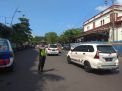 Unit Lantas Polsek Pabean Cantikan Lakukan Pengaturan Sore, Bantu Kepulangan Pekerja