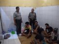 Antisipasi Tahanan Sakit, Polsek Asemrowo Gelar Pengecekan Setiap Pagi-Malam