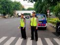 Unit Lantas Polsek Pabean Cantikan Lakukan Pengaturan Pagi, Berikan Pelayanan Pada Masyarakat