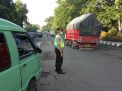 Unit Sabhara Polsek Semampir Lakukan Pengaturan Pagi Cegah Kemacetan