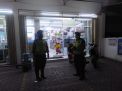 Pantau Keamanan Mini Market, Polsek Pabean Cantikan Lakukan Patroli Malam