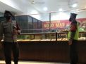 Polsek Pabean Cantikan Gelar Patroli Malam di Toko Emas, Titip Pesan Waspada 3C