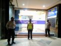 Personil Polsek Pabean Cantikan Sambang Kantor Bank Cegah Kriminalitas