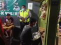 Polsek Krembangan Laksanakan Operasi Jam Malam Untuk Cegah Kerumunan