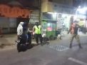 Polsek Asemrowo Terus Lakukan Operasi Penertiban Masker Setiap Hari