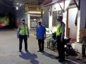 Polsek Asemrowo Gelar Patroli Malam di Pemukiman, Antisipasi Kerawanan
