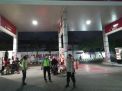 Polsek Semampir Sambang SPBU Sampaikan Pesan Waspada Uang Palsu