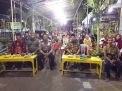 Polsek Kenjeran PAM Pentas Seni HUT RI Warga Tanah Merah