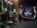 Unit Lantas & Unit Sabhara Polsek Kenjeran Patroli Pemukiman Cegah Kriminalitas