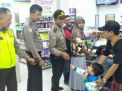 Polsek Asemrowo Lakukan Patroli Malam di Mini Market,Cegah Kriminalitas 3C