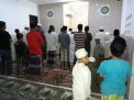 Polsek Kenjeran Gelar Sholat Subuh Berjamaah