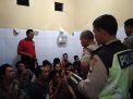 Polsek Asemrowo Cek Rutin Tahanan Pagi & Malam