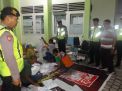 Polsek Pabean Cantikan Cek Logistik Pemilu di Kantor Kecamatan