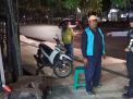 Satsabhara Polres Tanjung Perak Patroli di Mini Market, Antisipasi Kriminalitas