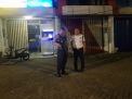 Satsabhara Polres Tanjung Perak Gelar Patroli Malam di Kantor Bank BTN