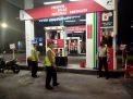 Polsek Pabean Cantikan Gelar Patroli Malam di SPBU, Sampaikan Waspada 3C