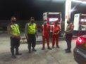 Polsek Krembangan Gelar Patroli Malam di SPBU, Sampaikan Pesan Waspada 3C