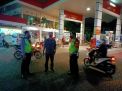 Polsek Semampir Pantau Keamanan di SPBU Lewat Kegiatan Patroli Malam
