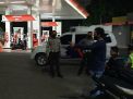 Polsek Kenjeran Lakukan Patroli Malam di SPBU, Sampaikan Waspada 3C