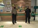 Pantau Keamanan Hotel, Babinkamtibmas Nyamplungan Lakukan Patroli Malam