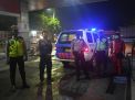 Polsek Asemrowo Gelar Patroli Malam di SPBU, Sampaikan Himbauan Waspada Uang Palsu