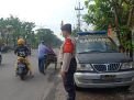 Polsek Krembangan Berikan Pelayanan Melalui Pengaturan Lalu Lintas Pagi