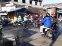 Cegah Kemacetan, Unit Lantas Polsek Asemrowo Lakukan Pengaturan Lalu Lintas Pagi
