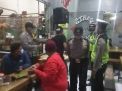 Polsek Asemrowo Gelar Operasi Pemberlakuan Jam Malam Bersama Instansi Samping