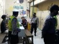 Polsek Asemrowo Gelar Operasi Jam Malam Diikuti Penertiban Masker, Tekan Penyebaran Covid-19
