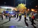 Polres Tanjung Perak & Satpol PP Gelar Patroli Skala Besar, Lakukan Penertiban Masker