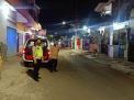 Unit Lantas Polek Semampir Lakukan Patroli Malam di Pemukiman, Sampaikan Pesan Waspada Orang Tak Dikenal