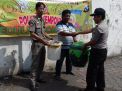 Polsek Asemrowo Bagi-bagi Bak Sampah