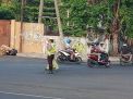 Unit Lantas Polsek Pabean Cantikan Berikan Pelayanan Lewat Pengaturan Lalu Lintas Pagi